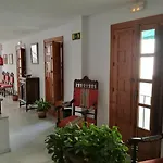 Maestre Hotel *
